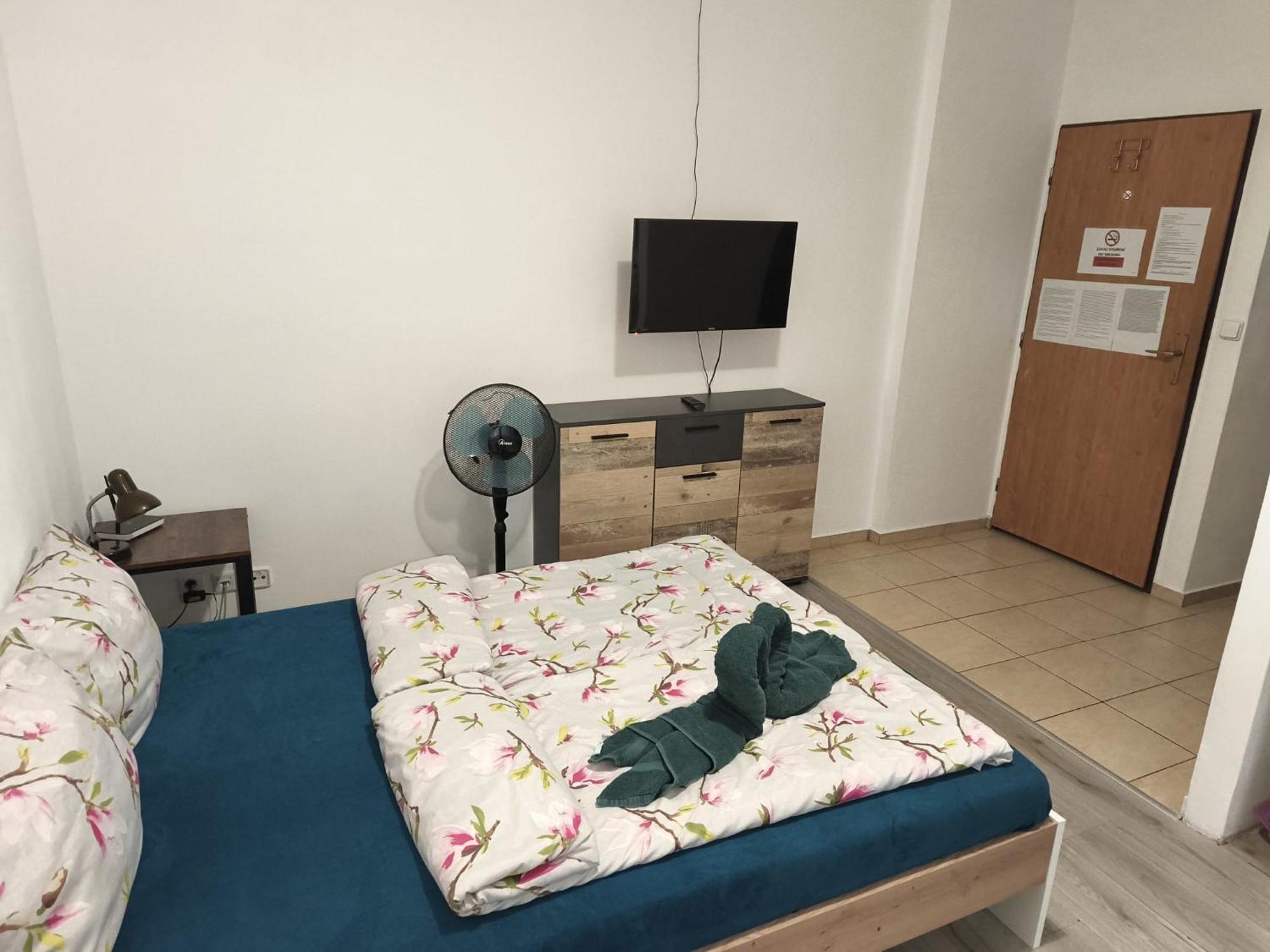 Apartia Krenova, Brno-Center Bagian luar foto